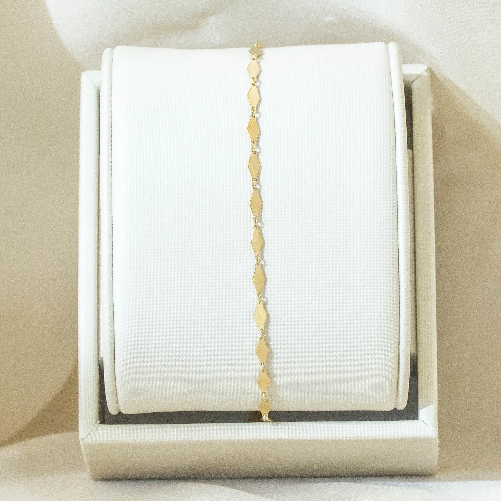 14ky Geometric Bracelet
