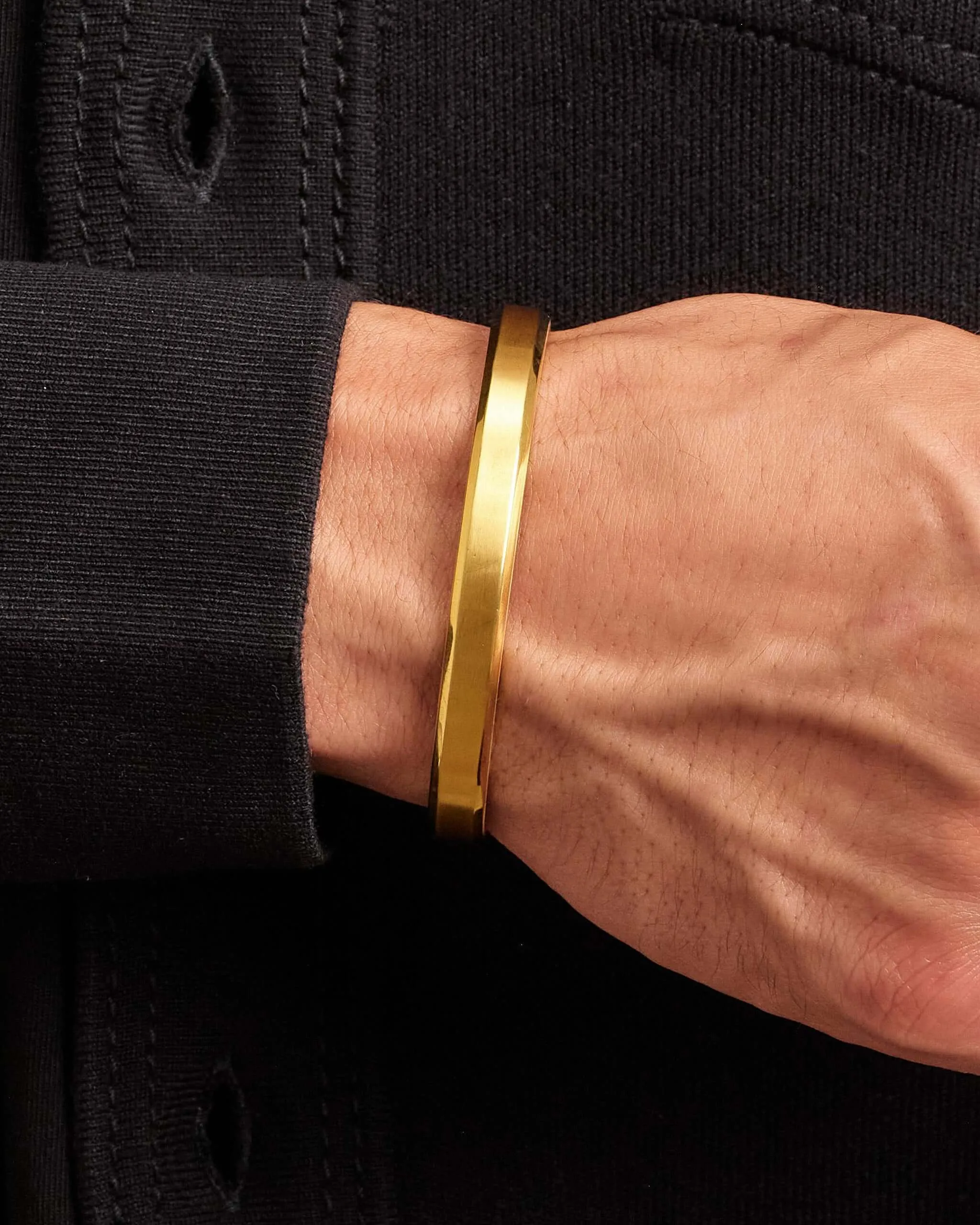 Avenue Cuff Bracelet - Gold