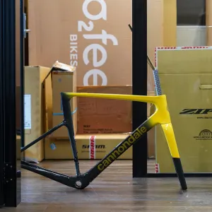 Cannondale SuperSix EVO Hi-MOD Frameset - Laguna Yellow