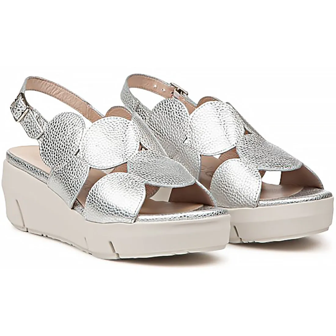 D-8210 Platform Sandal