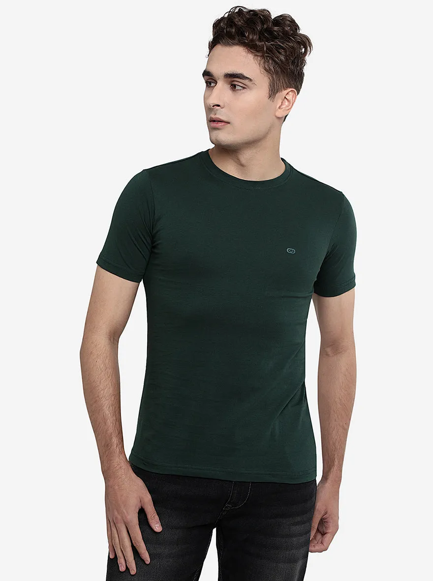 Dark Green Solid Slim Fit T-Shirt | JadeBlue