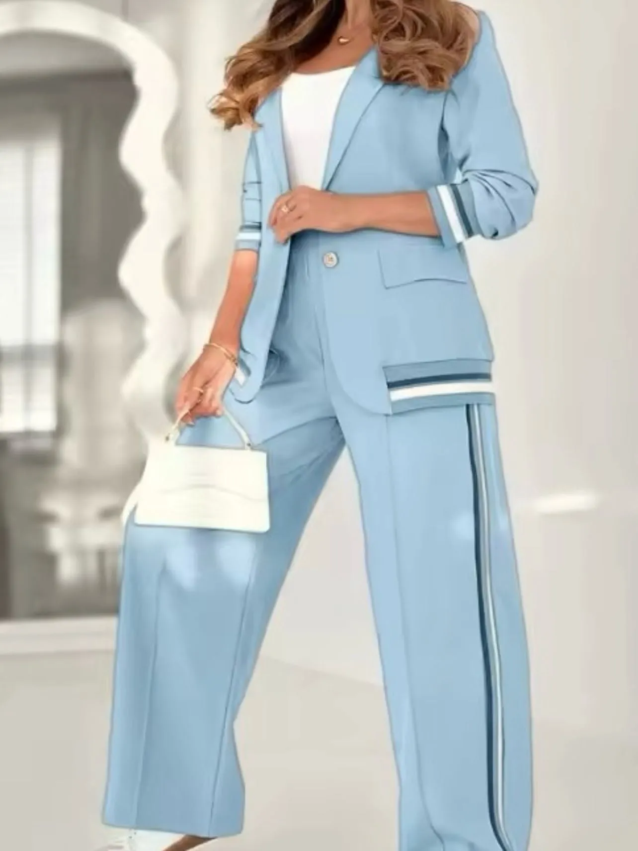 ERIN - STYLISH AND COMFY ENSEMBLE