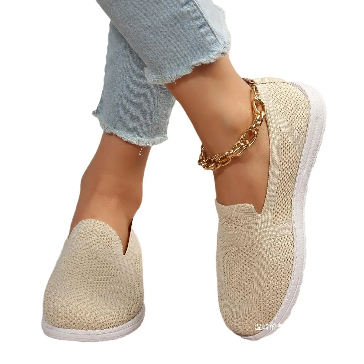 Flyknit Breathable Low Top Pumps Female Plus Size Solid Color Sneakers