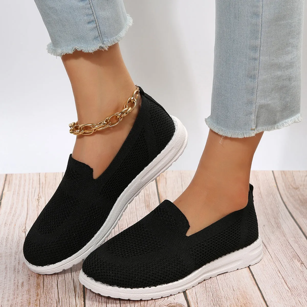 Flyknit Breathable Low Top Pumps Female Plus Size Solid Color Sneakers