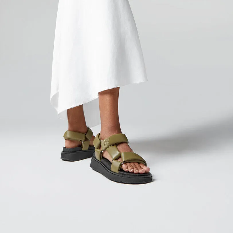 GEN-FF Soft-Leather Back-Strap Sandals