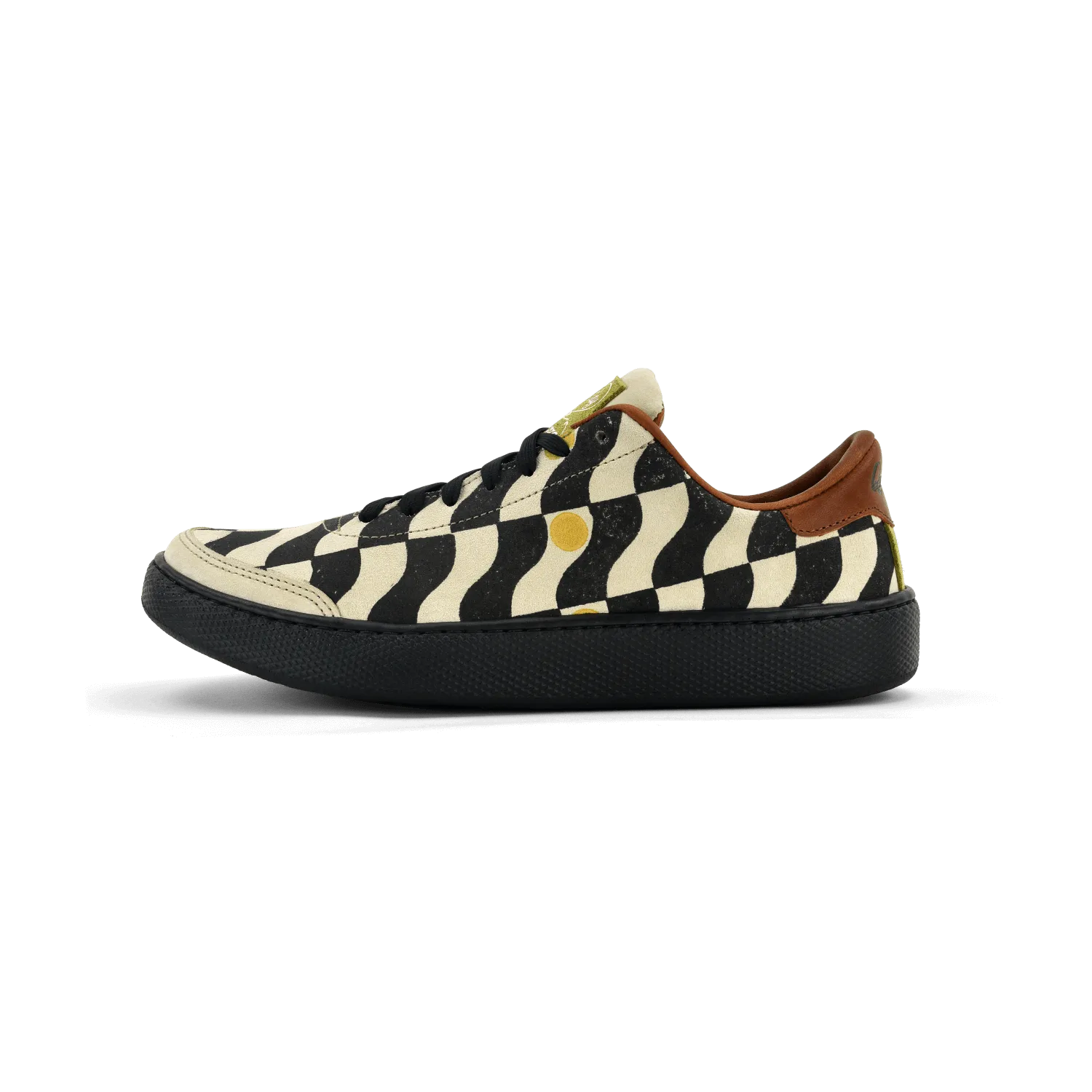 Hardwick x Beenanza 001 - Black