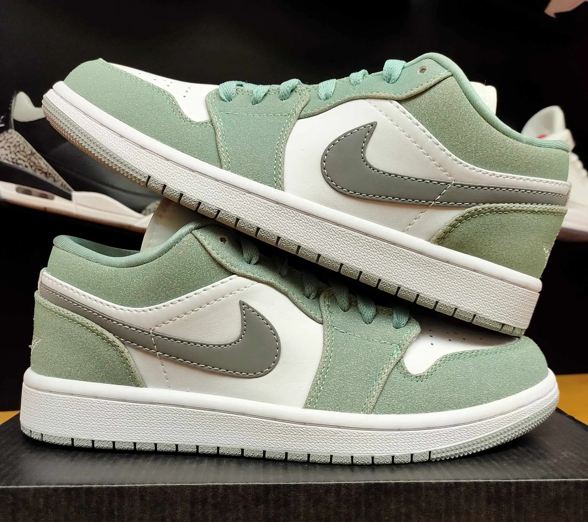Jordan1 low "Emerald Green"