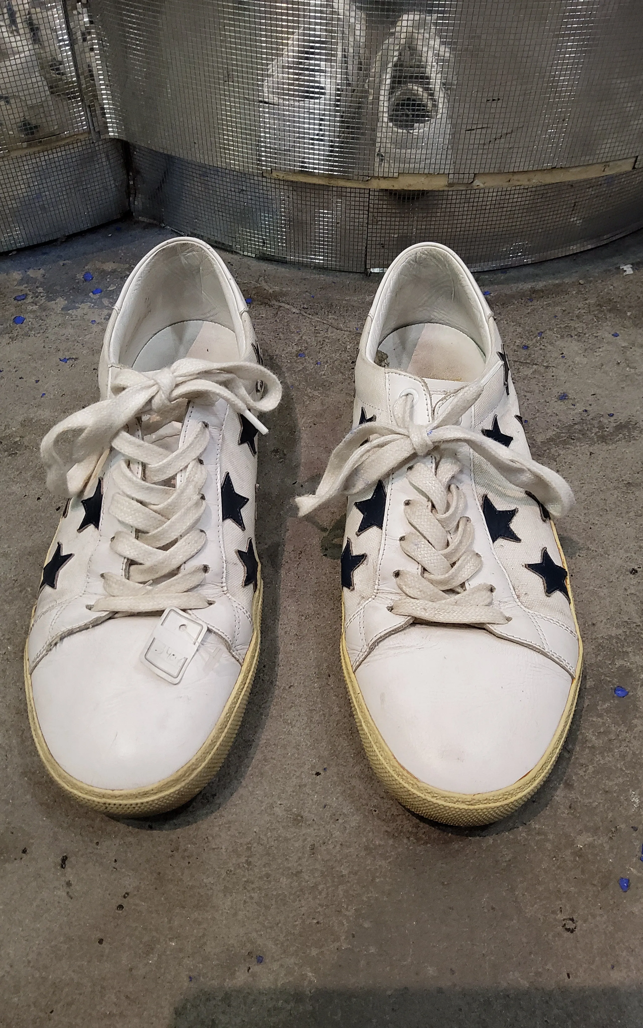 LOW LEATHER SNEAKERS