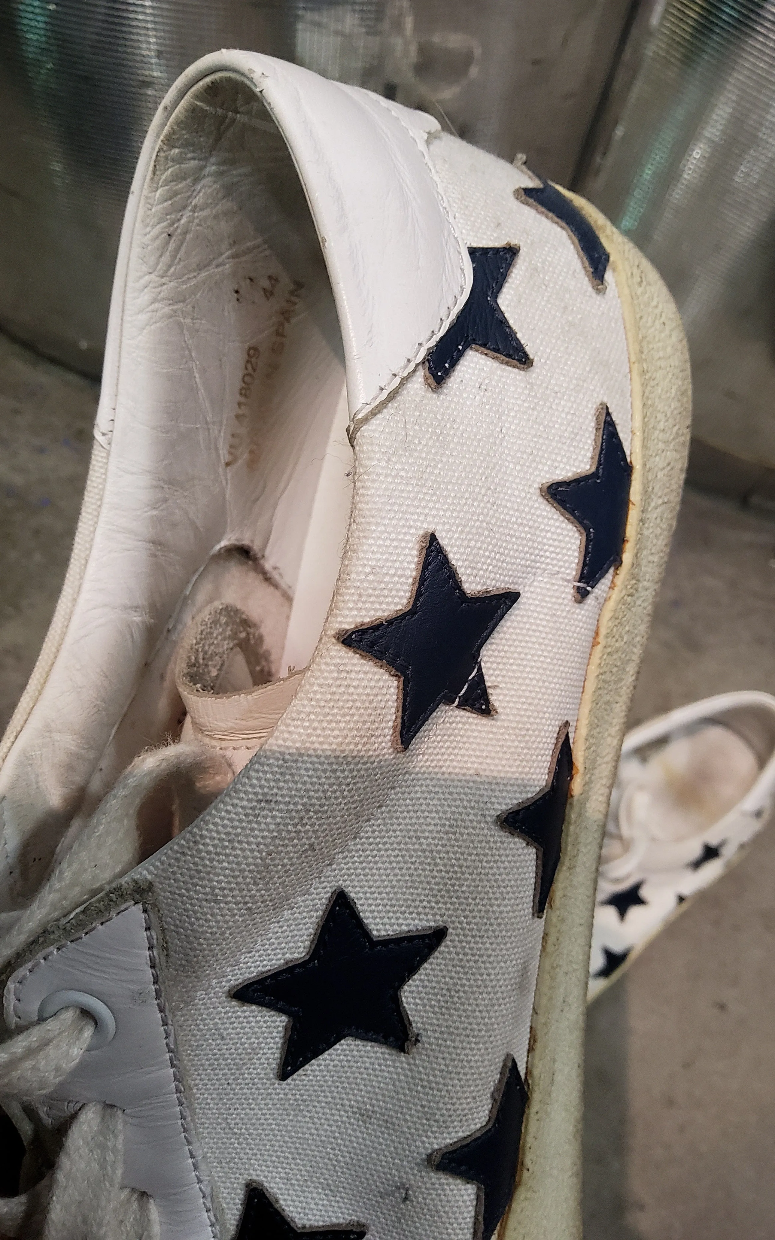 LOW LEATHER SNEAKERS