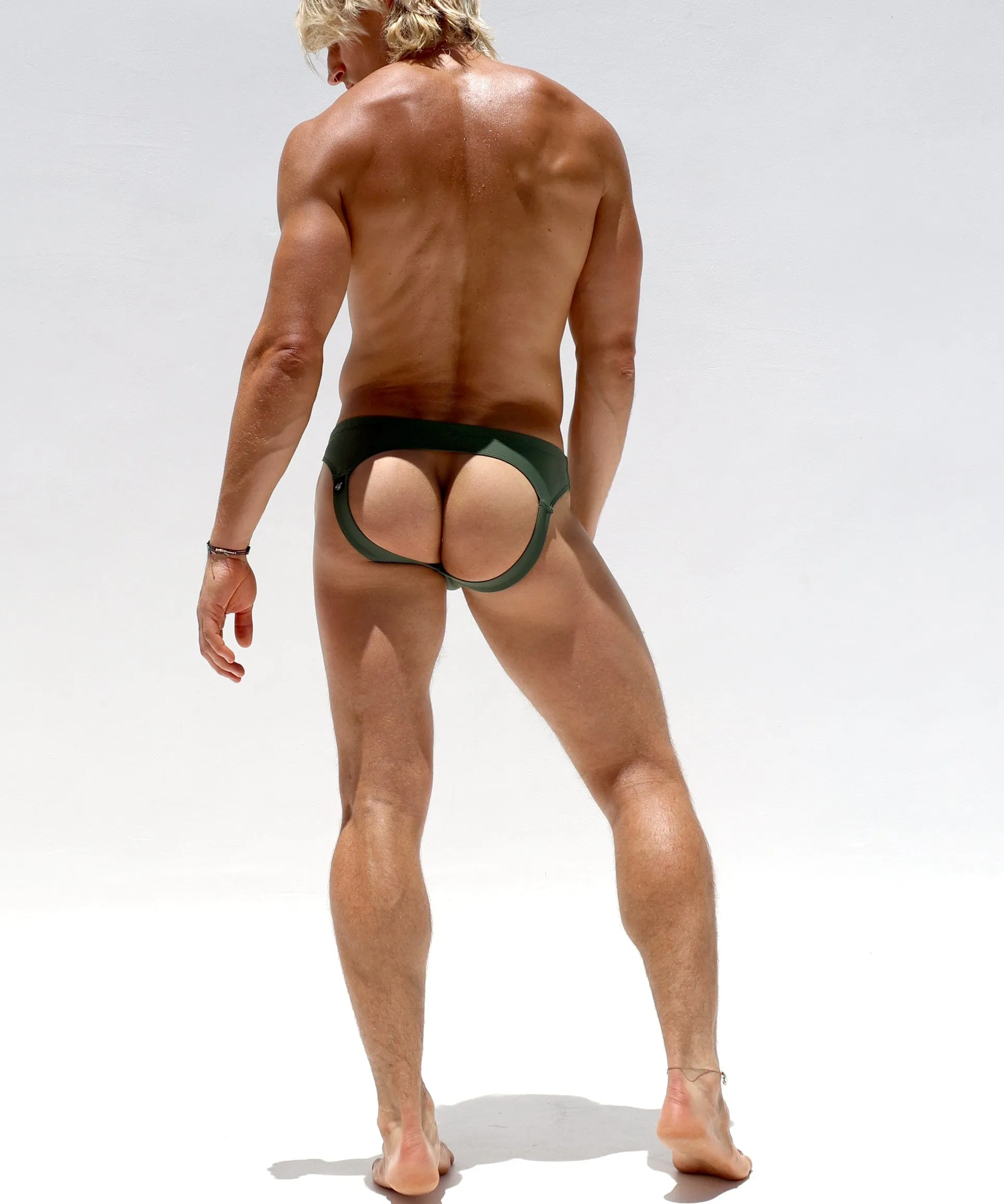 MATT OLIVE