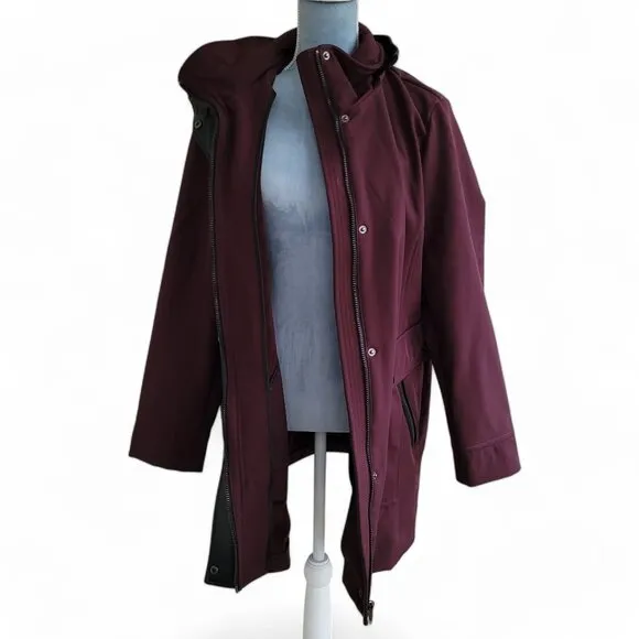 NWOT Badgley Mischka Paneled Thermotech Jacket Coat in Burgundy Style 66934