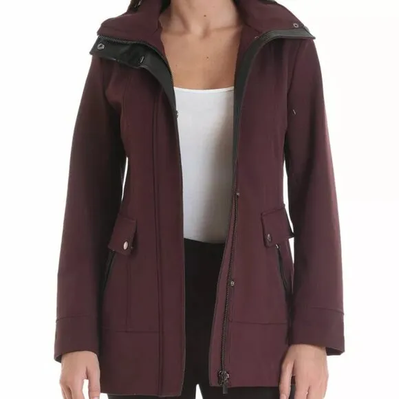 NWOT Badgley Mischka Paneled Thermotech Jacket Coat in Burgundy Style 66934