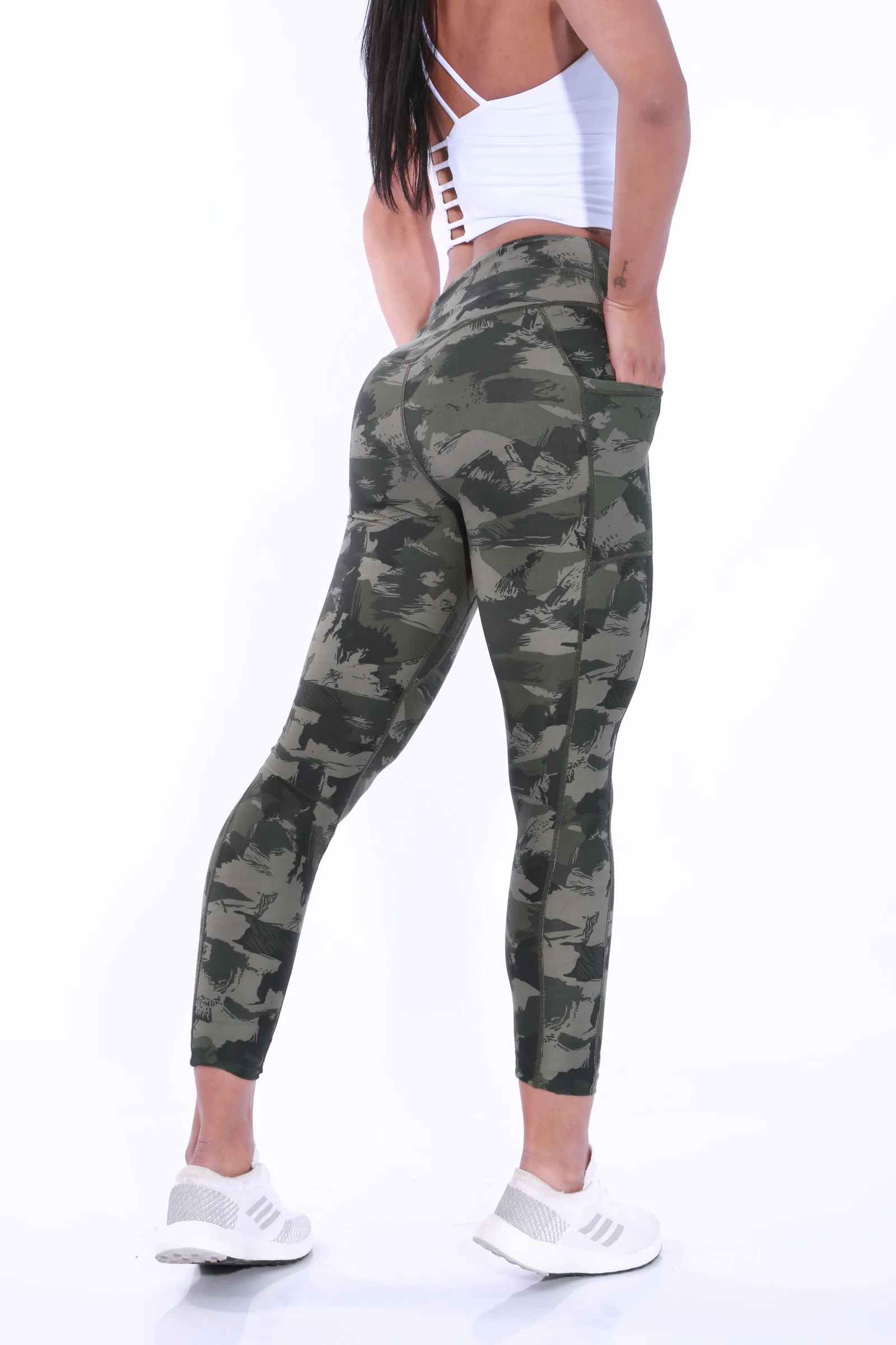 Shapewear Gym Bunny Green camo leggings