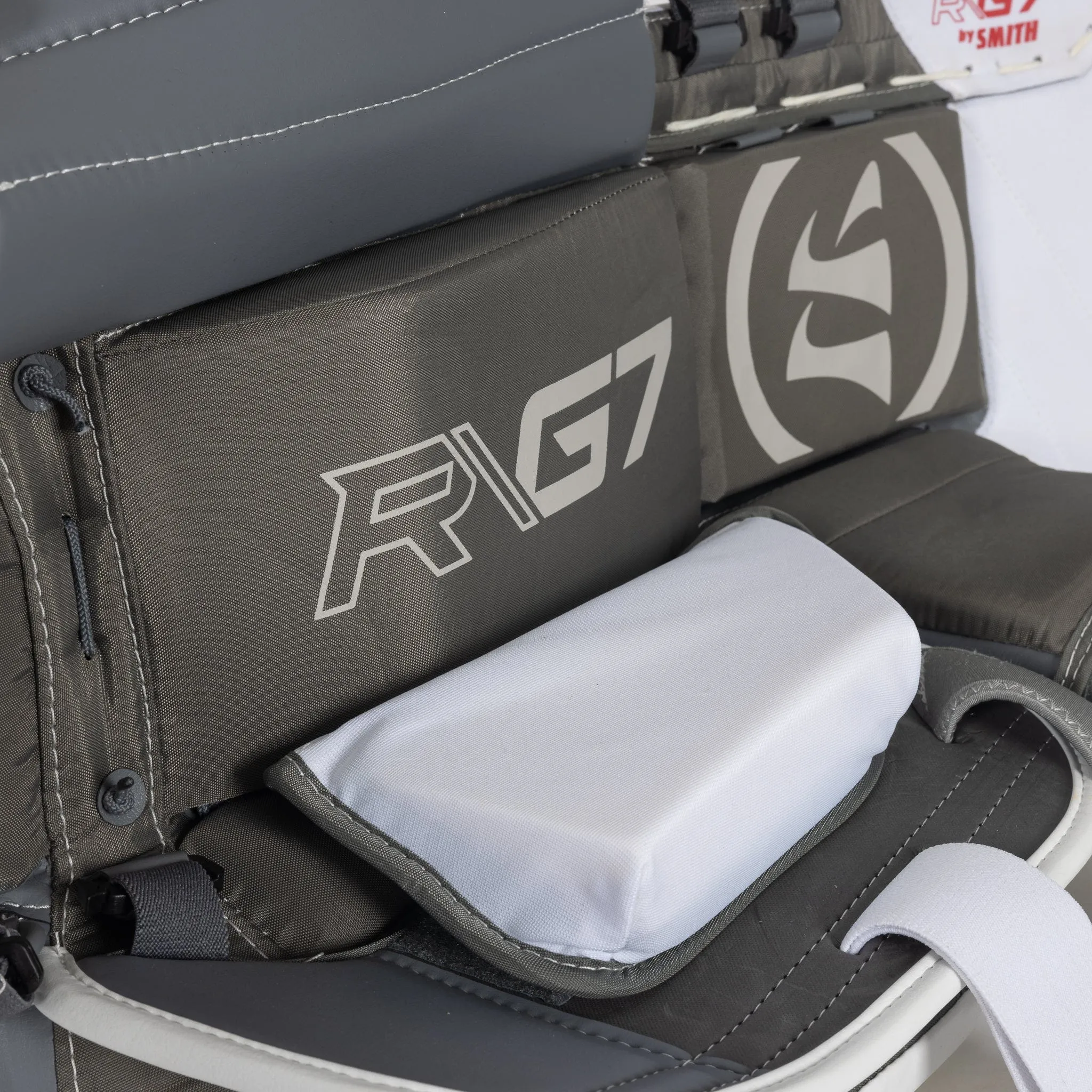 Warrior G7 Intermediate Goalie Leg Pads