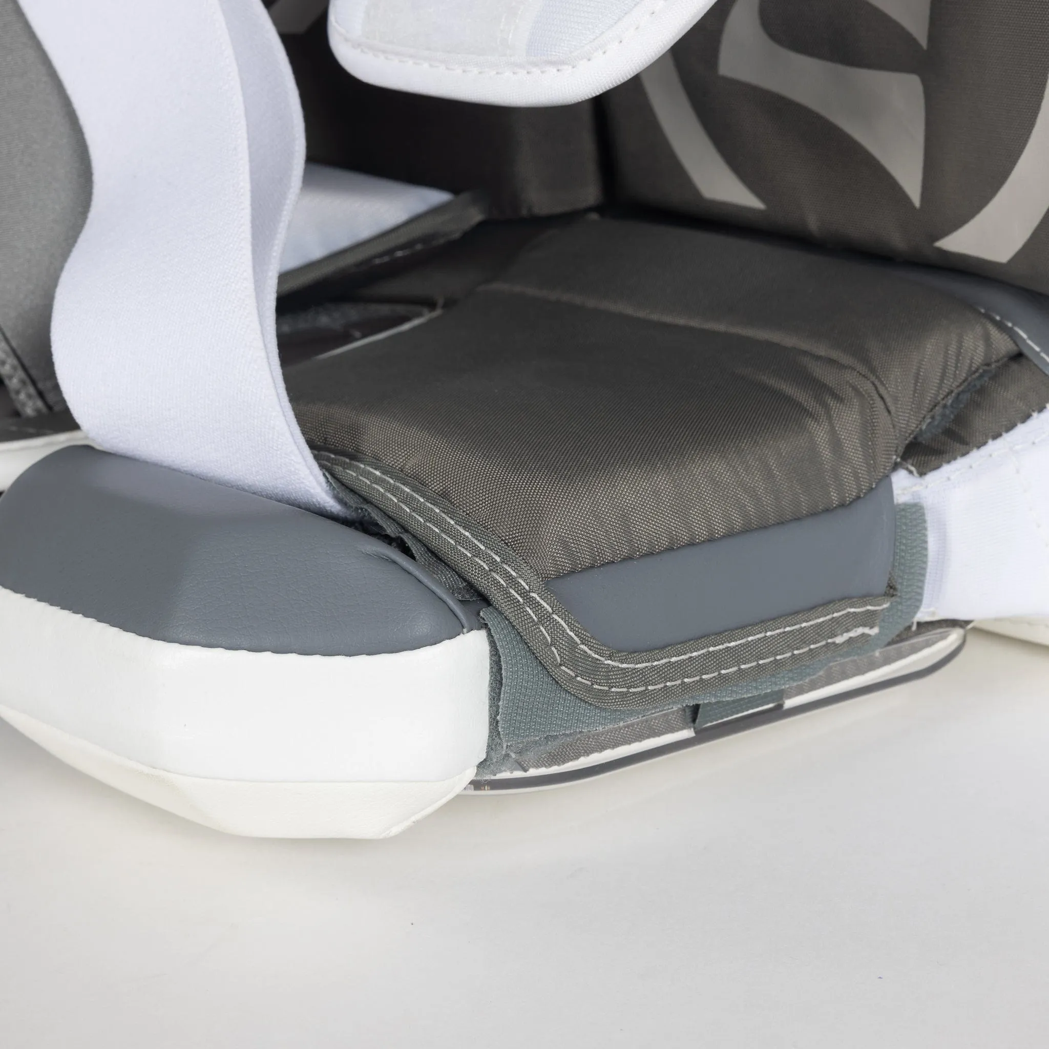 Warrior G7 Intermediate Goalie Leg Pads